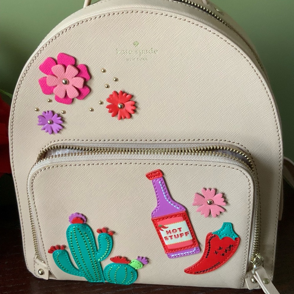 HOST PICK!   RARE ♠️kate spade ♠️ ‘some like it hot’ backpack EUC